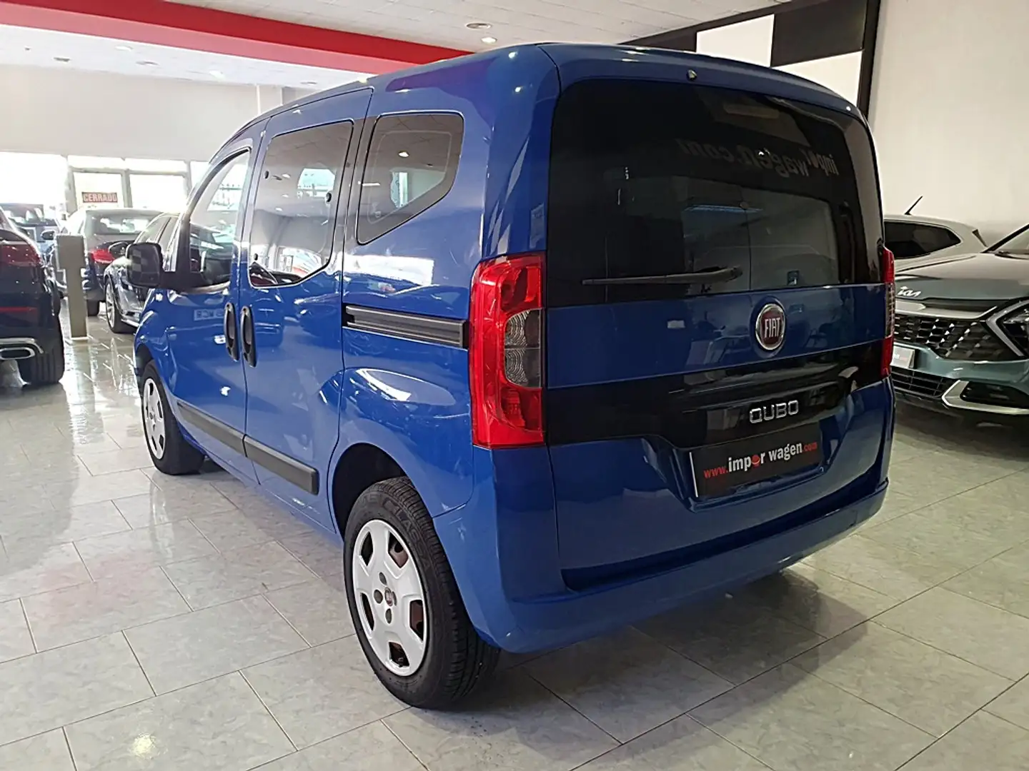 Fiat Qubo 1.3Mjt Trekking Azul - 2