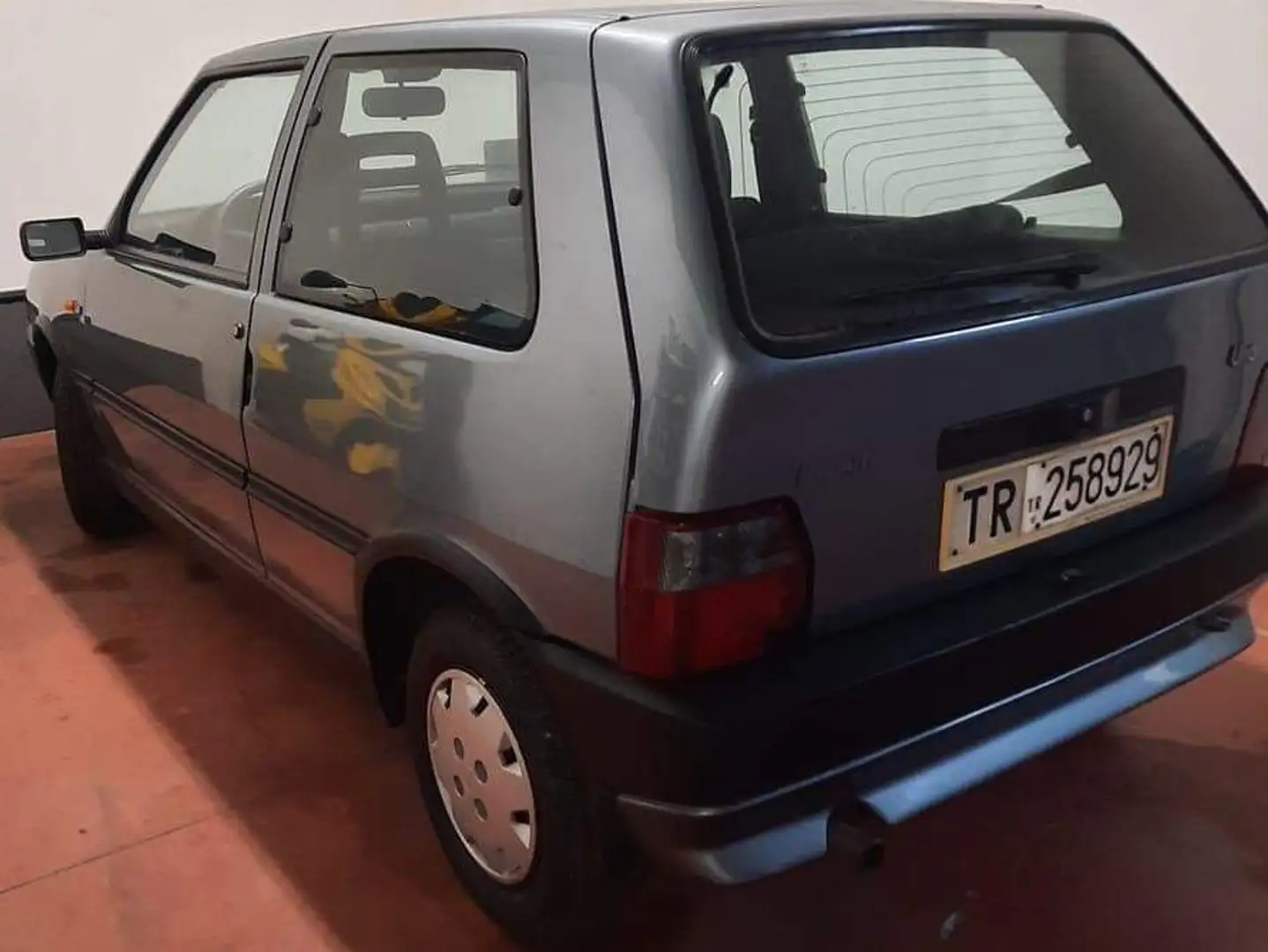 Fiat Uno Uno 3p 1.0 SX Fire 45cv Grau - 1