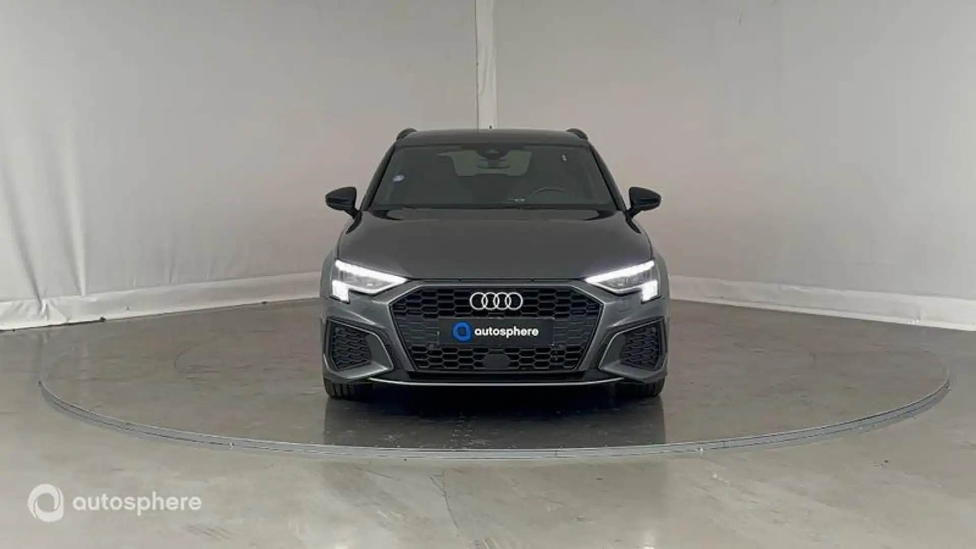 Audi A3 40 TFSI e 204ch S line S tronic 6 - 2