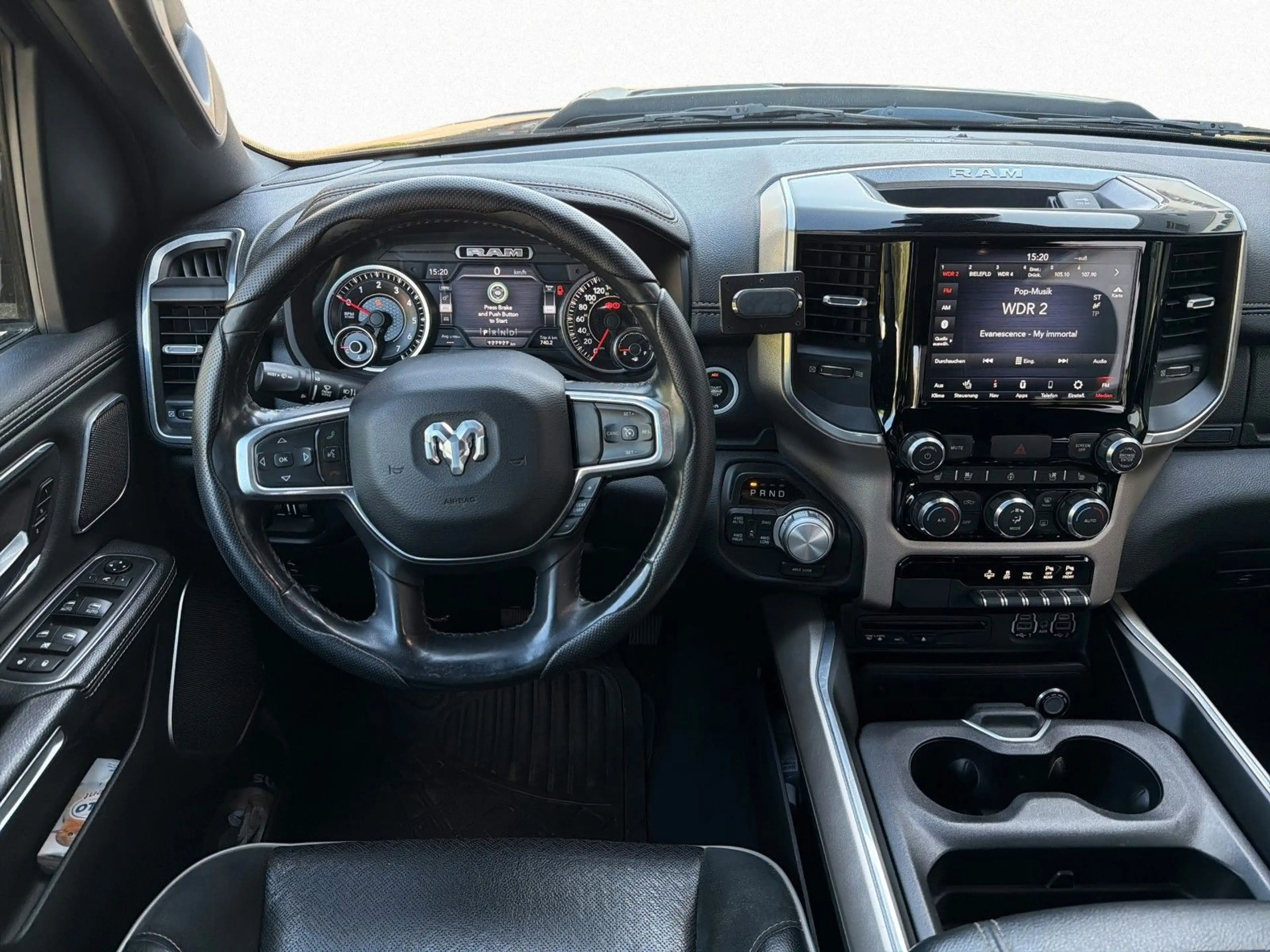 Dodge RAM 1500 LARAMIE NIGHT 5,7 HEMI CREW CAB NAP Ausp. — photo 13