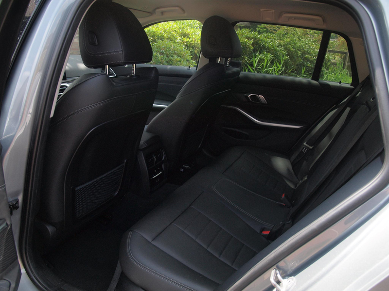 BMW 320 3-serie Touring 320e | Camera | Trekhaak | Sfeerve — photo 29