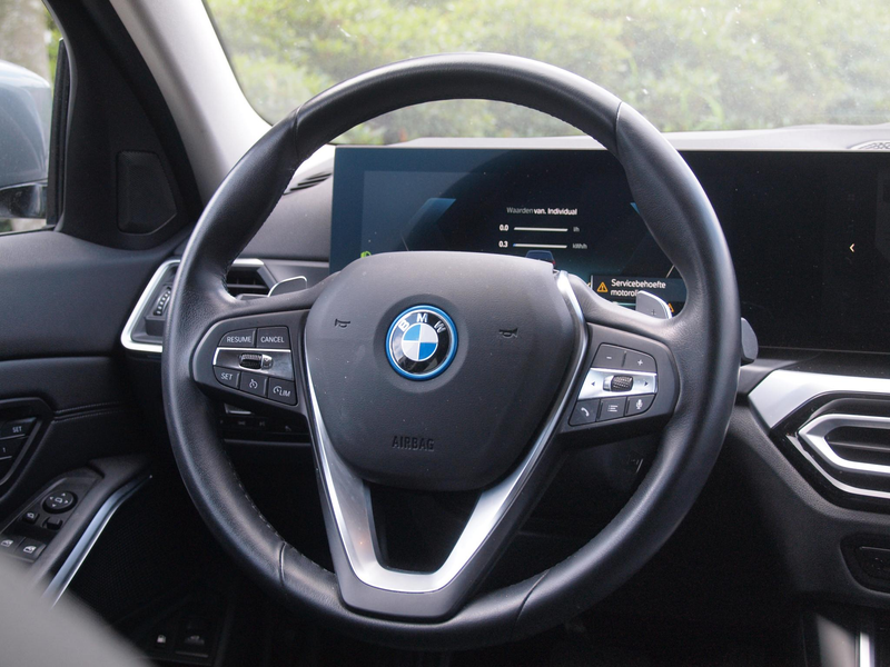 BMW 320 3-serie Touring 320e | Camera | Trekhaak | Sfeerve — photo 16