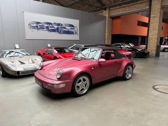 Porsche 911 view 2