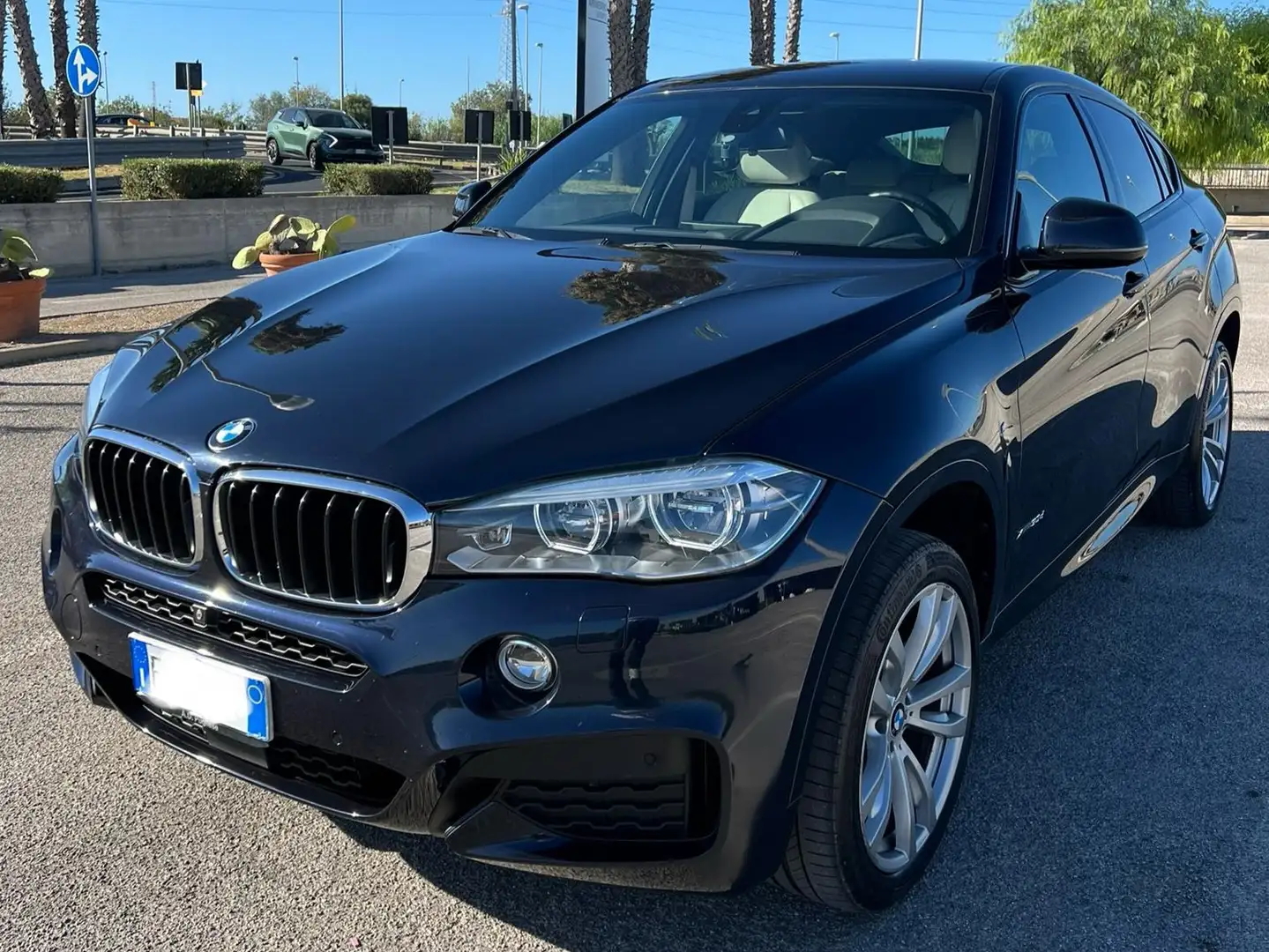 BMW X6 X6 F16xdrive30d Msport 249cv auto Schwarz - 1