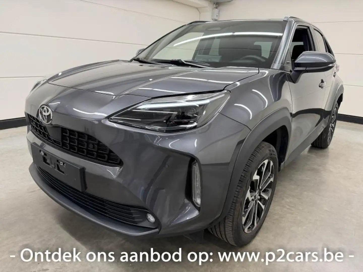Toyota Yaris Cross Dynamic Plus + Winter Pack Grau - 2