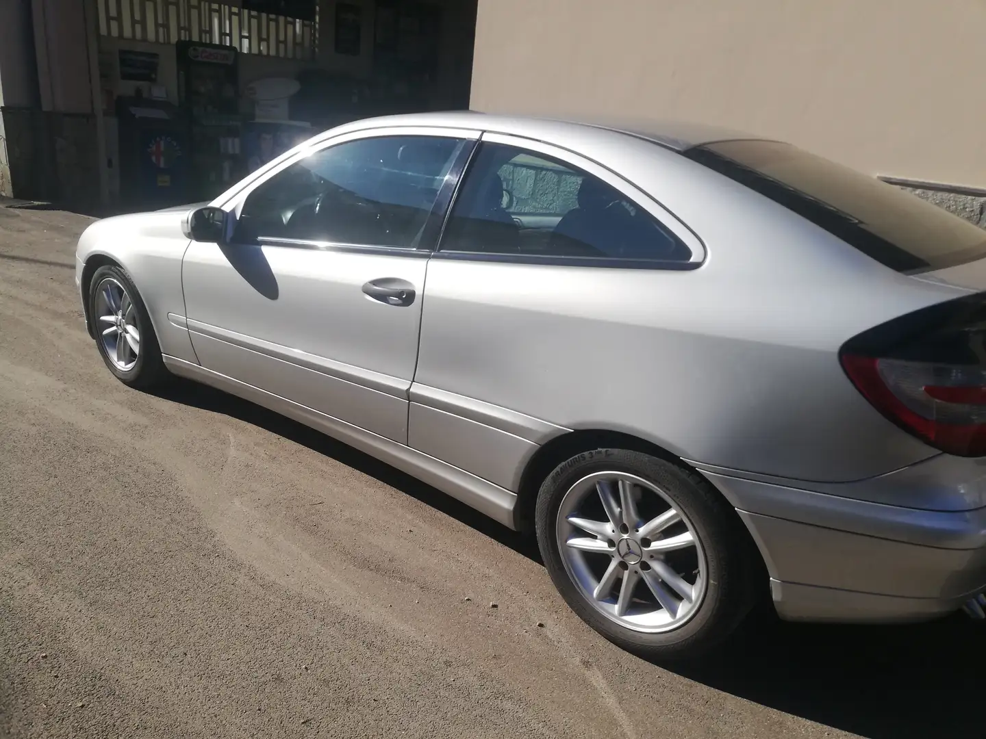 Mercedes-Benz C 220 SportCoupe cdi Grigio - 2