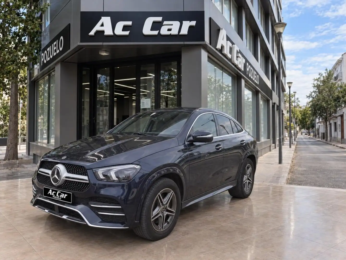 Mercedes-Benz GLE 400 400d 4Matic Aut. - 1