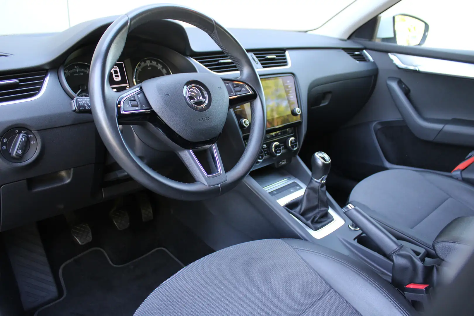 Skoda Octavia 1.0 TSI Greentech Ambition Business Clima|Navi|Lm- Fehér - 2