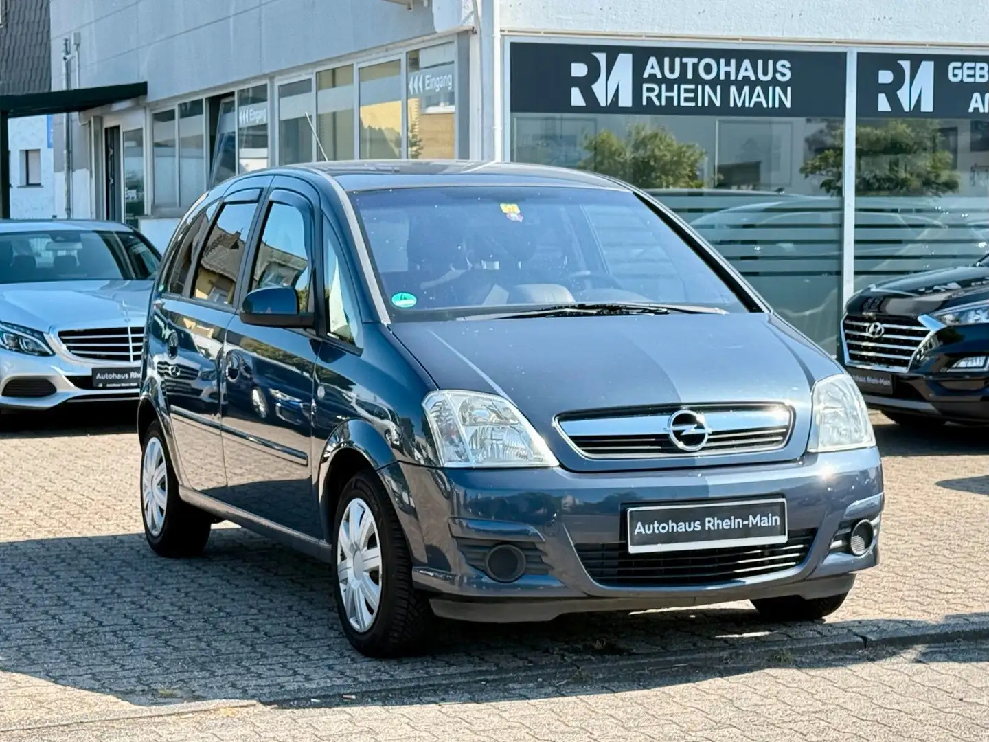 Opel Meriva Edition*Automatik*Pdc*Shz*Klima Schwarz - 1