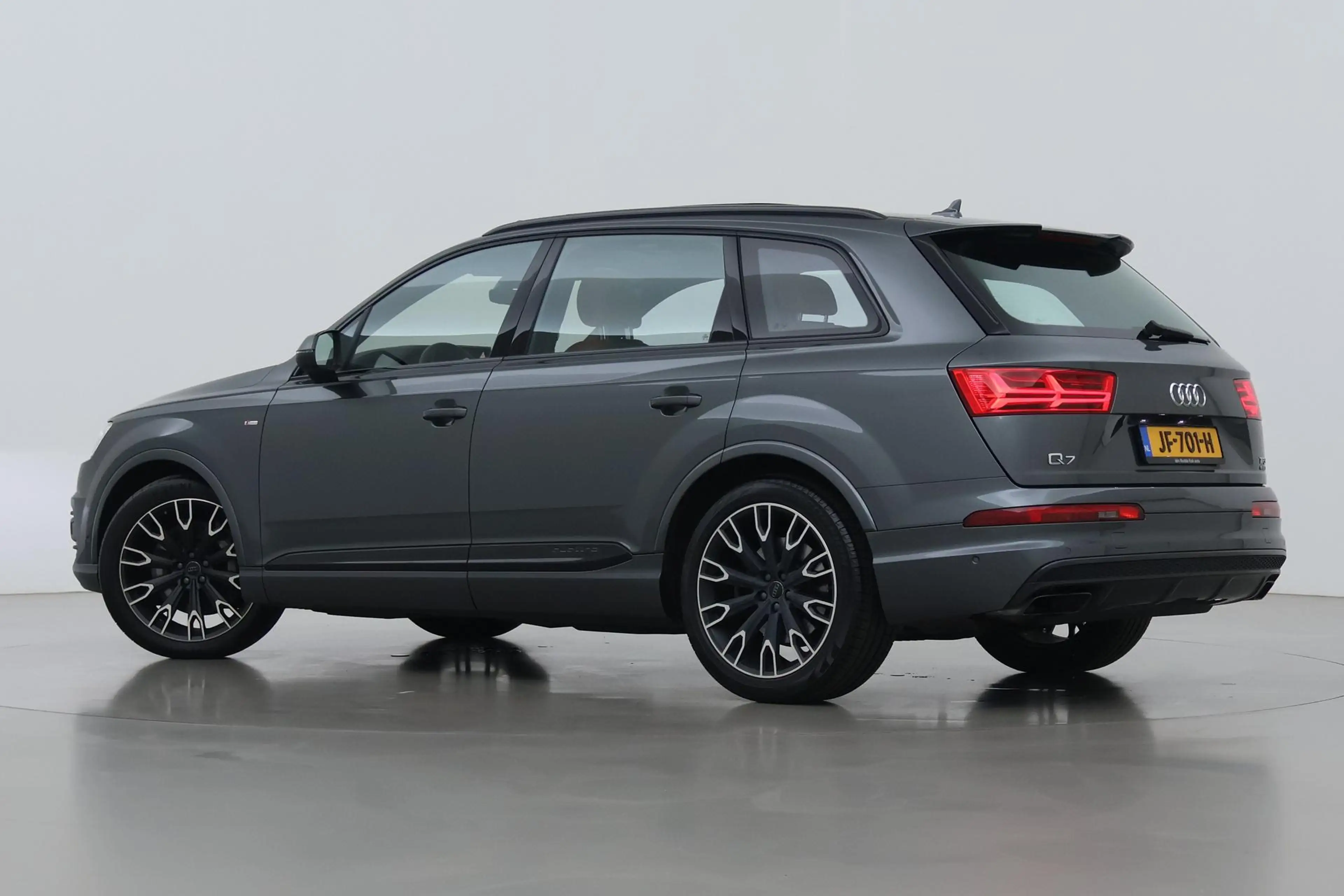 Audi Q7 3.0 TFSI quattro Pro Line + 7p | Luchtvering | Tre — photo 2