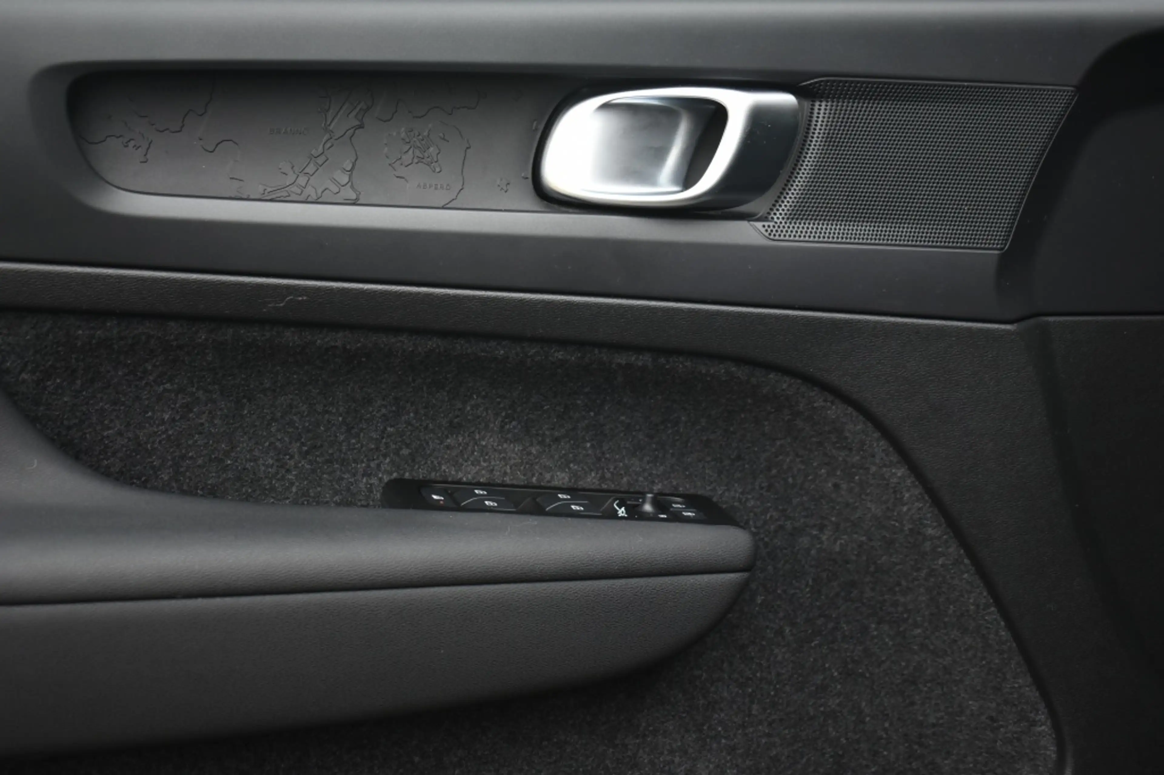 Volvo XC40 T2 129pk Aut. Momentum Core | Camera | Trekhaak | — photo 14