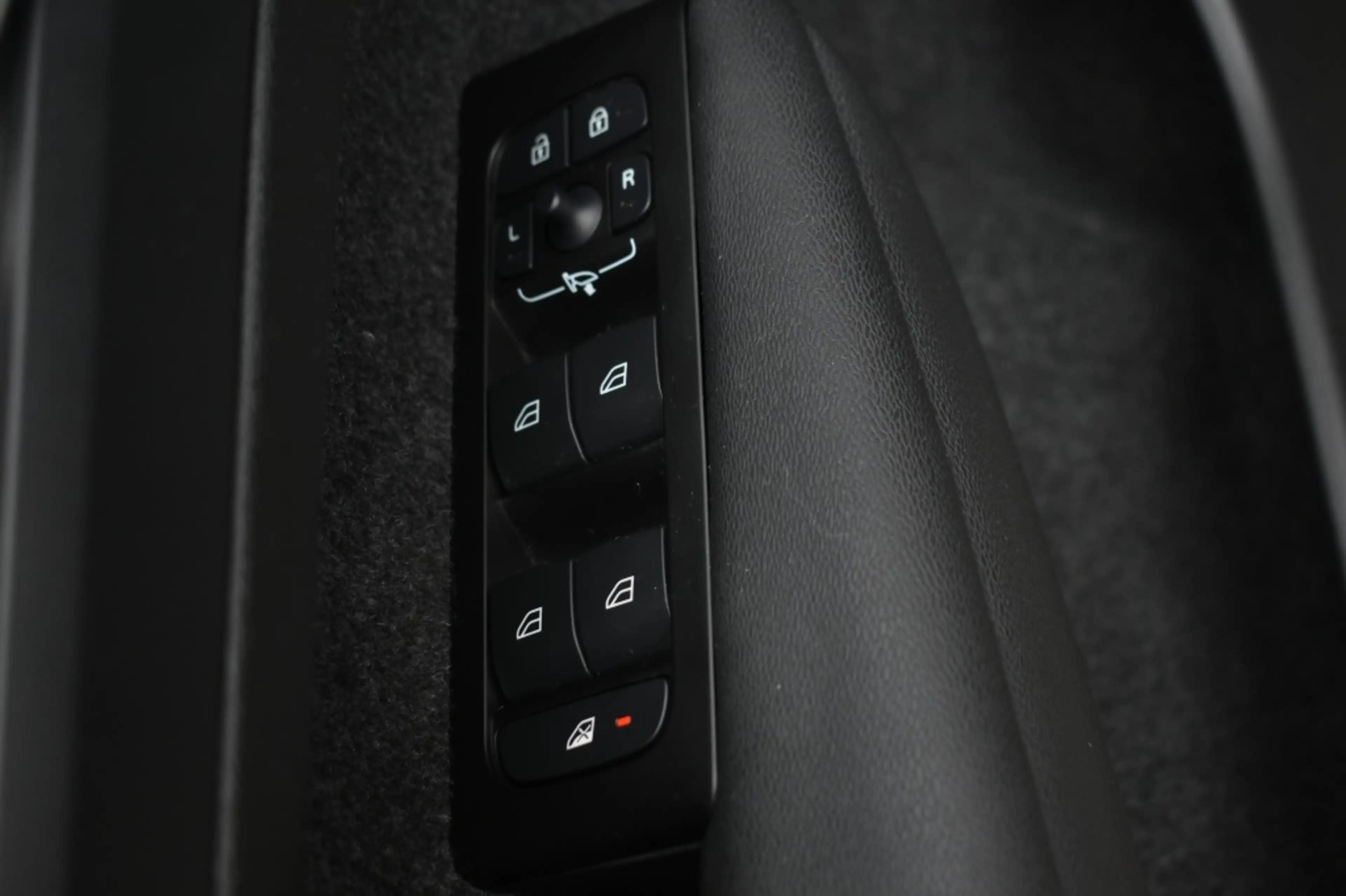 Volvo XC40 T2 129pk Aut. Momentum Core | Camera | Trekhaak | — photo 15