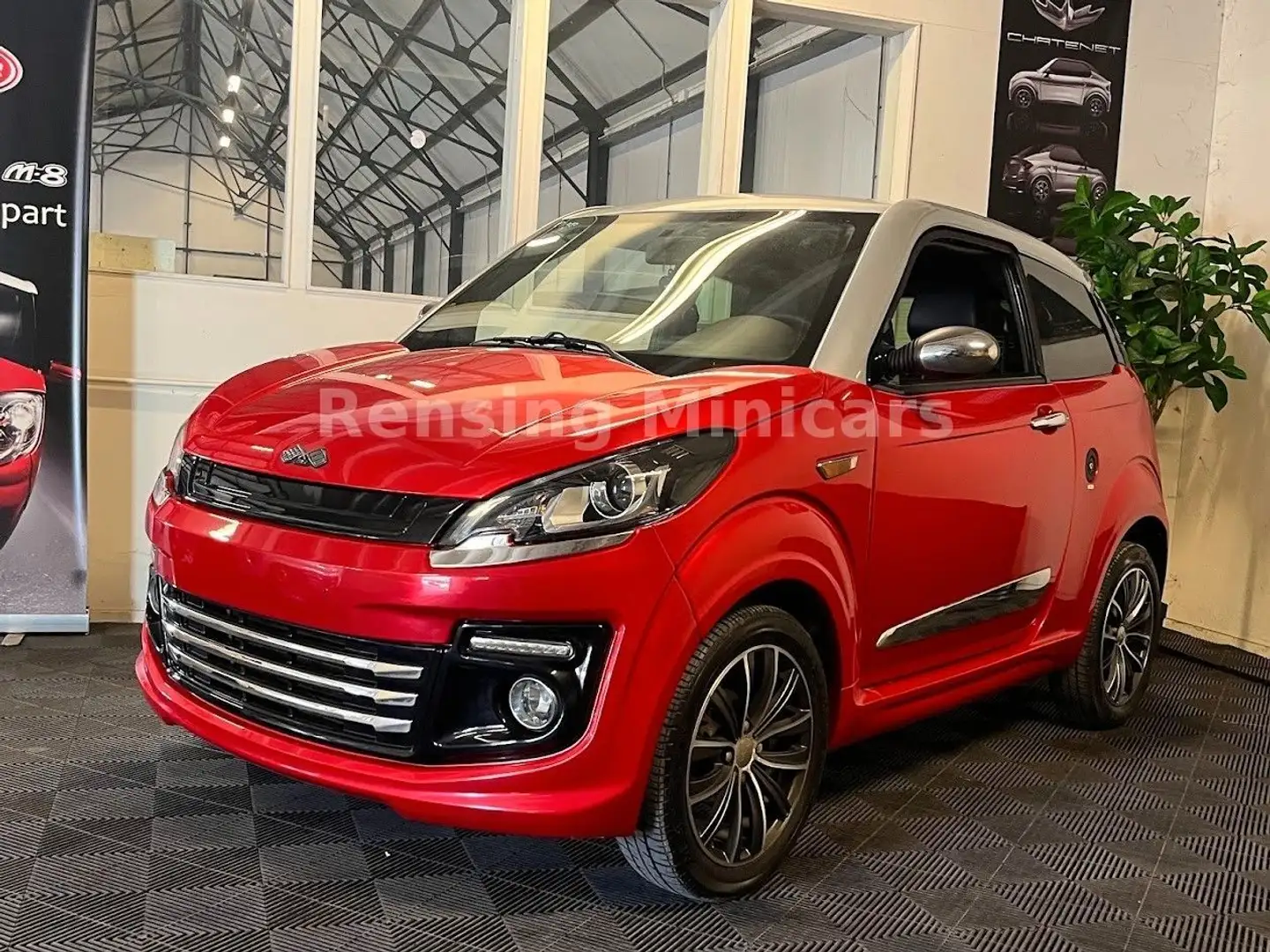 Ligier JS 50 LONG JS50L SPORT Mopedauto Microcar 45KM Rojo - 2