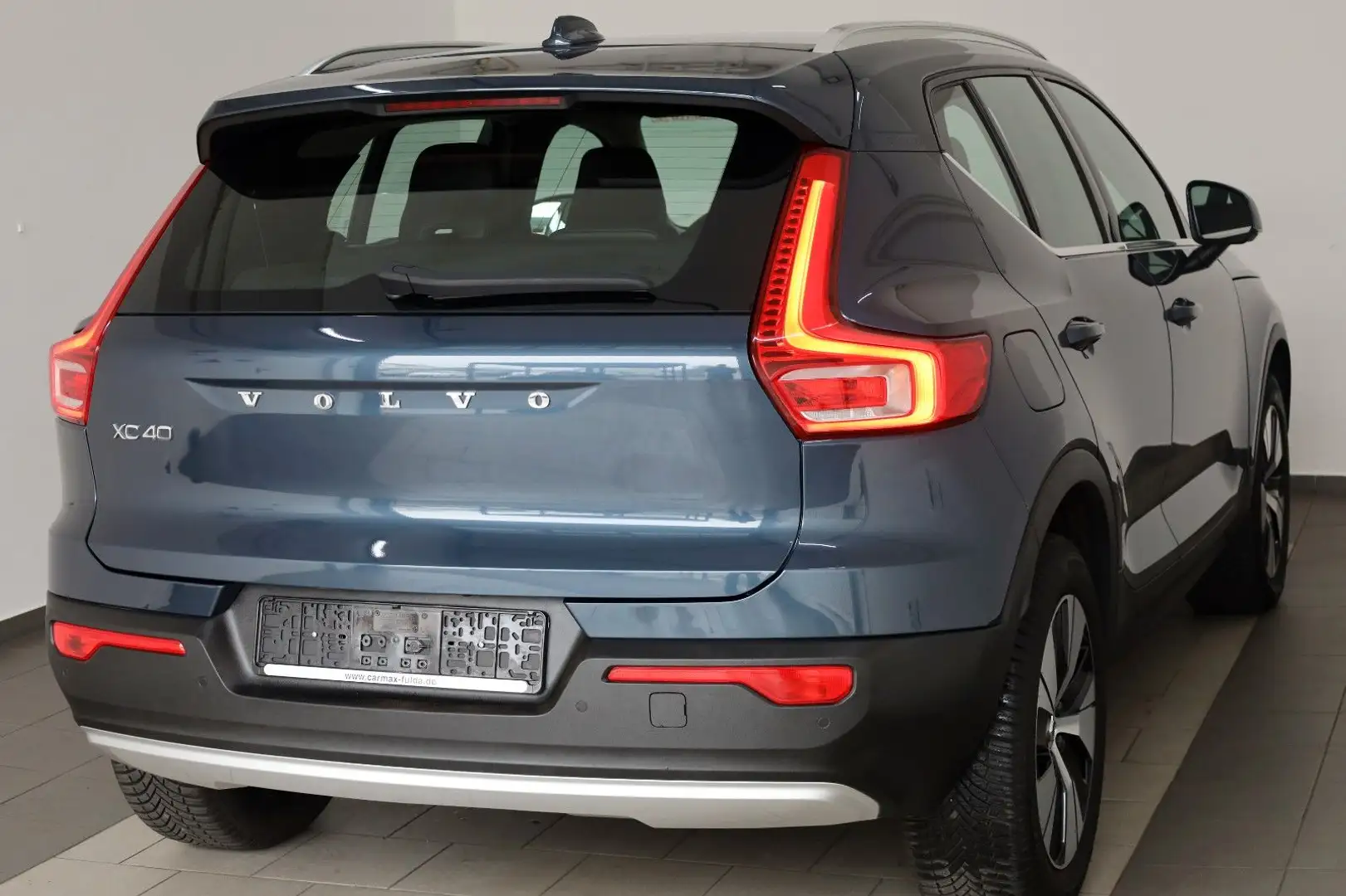 Volvo XC40 Inscription Expression,Leder,Navi,SH,AHK Bleu - 2