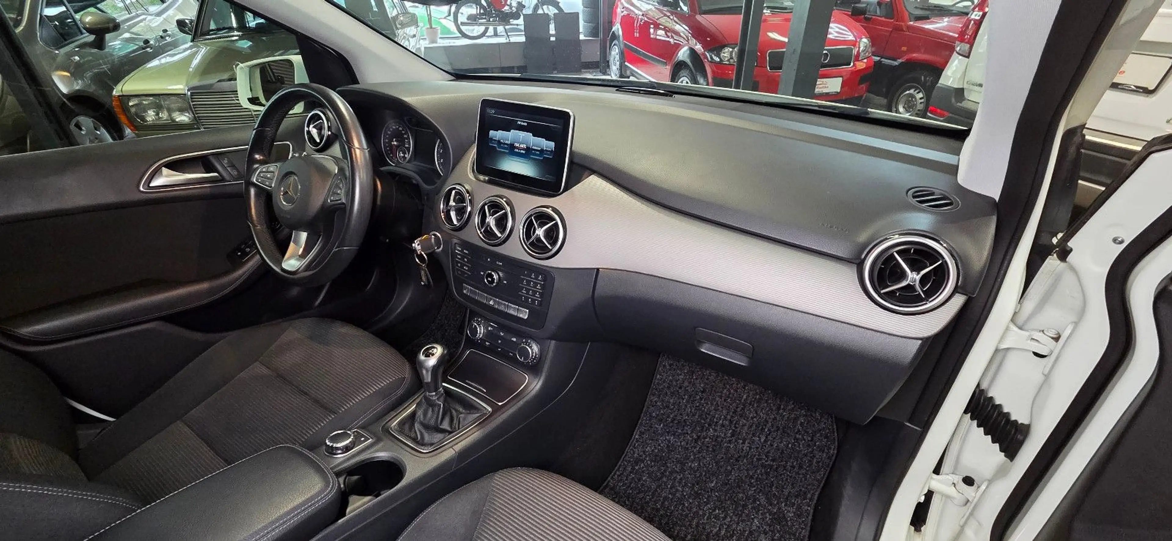 Mercedes-Benz B 180 Style*1.Hand*56.000* — photo 9