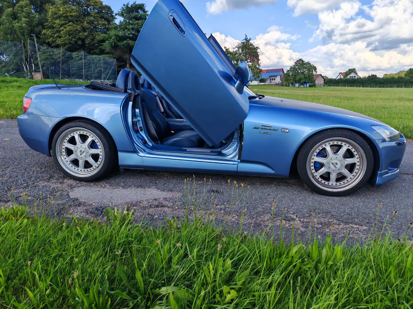 Honda S 2000 2. Hand, unfallfrei, Scheckheft Blau - 1