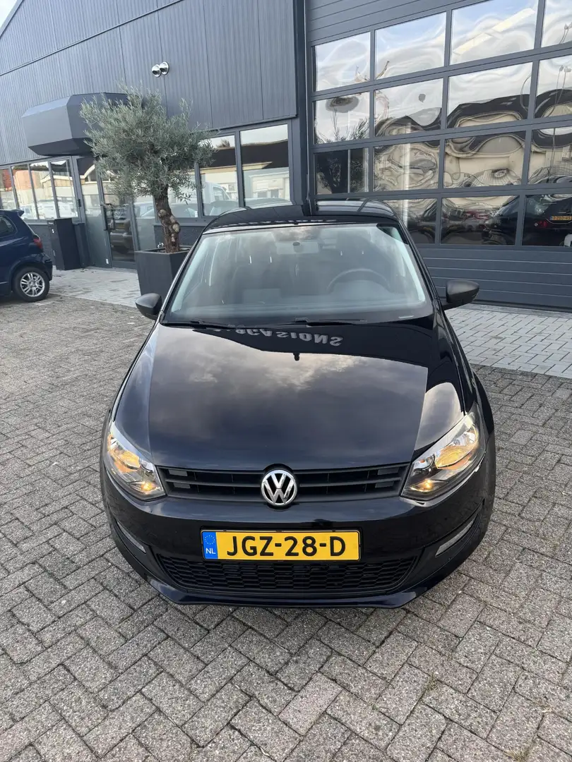 Volkswagen Polo 1.2 Easyline Zwart - 2