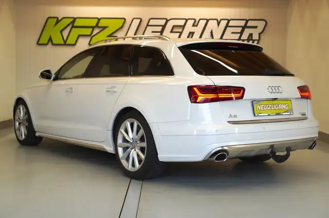 Audi A6 view 7
