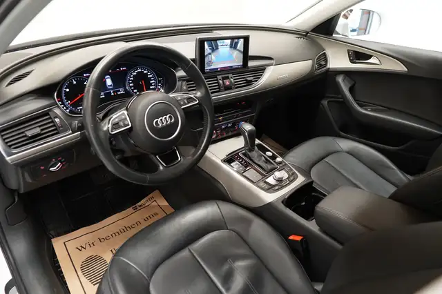 Audi A6 view 13