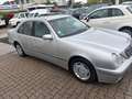 Mercedes-Benz E 240 Classic.Automatik Klima. Argent - thumbnail 4