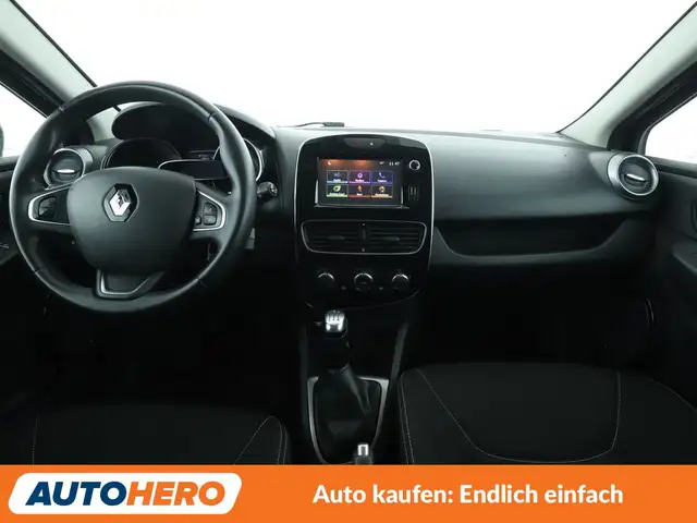 Renault Clio view 12
