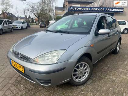 Ford Focus 1.6-16V Cool Edition *AUTOMAAT*NW.APK*STUURBEKR.*T