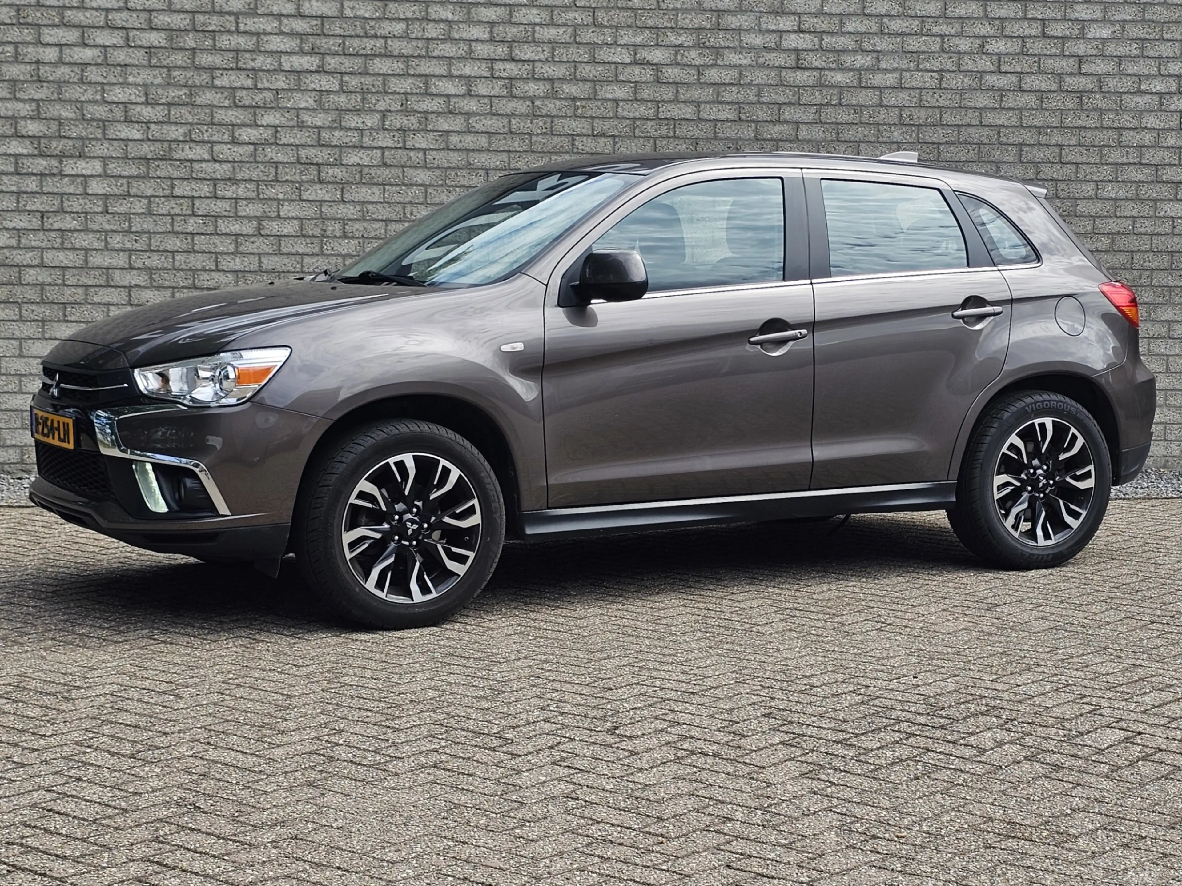 Mitsubishi ASX 1.6 Cleartec Intense Camera/Trekhaak — photo 2