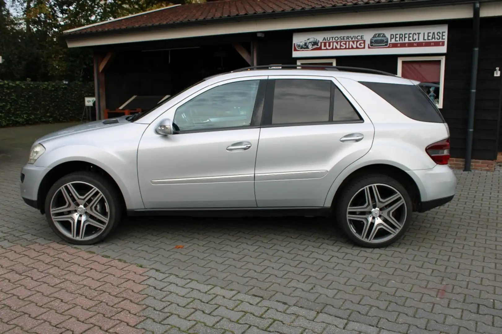 Mercedes-Benz ML 320 ML320 Grijs kenteken 3500 trekgewicht MARGE Zilver - 2