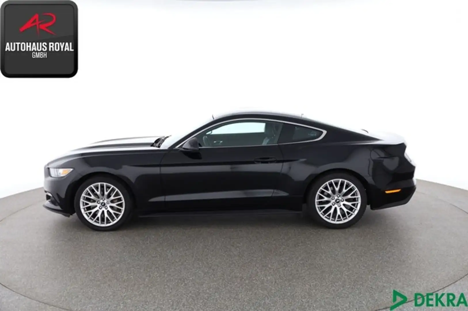Ford Mustang Coupe 2.3 EcoBoost SITZKLIMA,KAMERA,1.HD Negru - 2