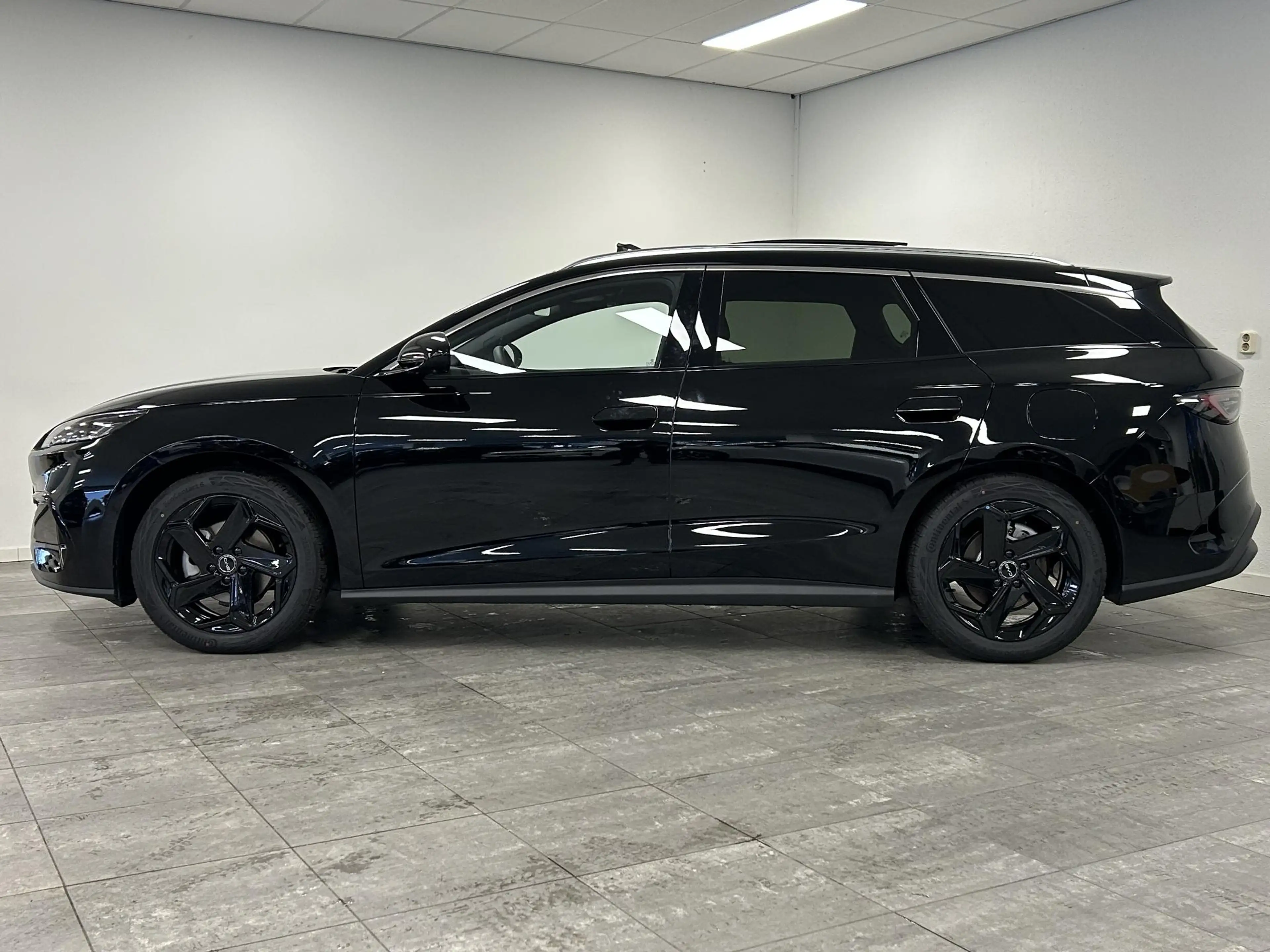 BYD Seal 6 Touring 1.5 DM-i Comfort Line | Uit voorraad lever — photo 2