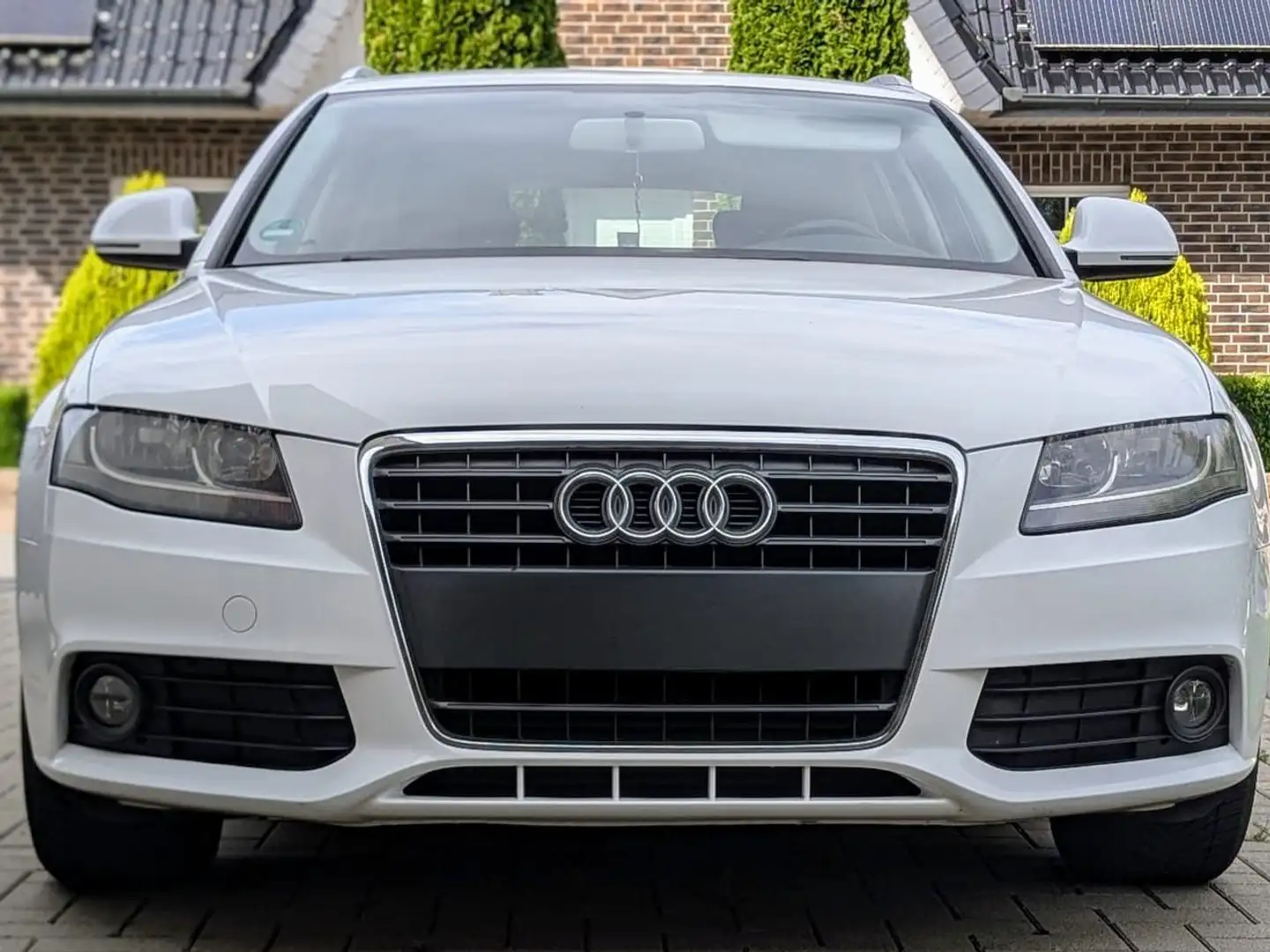 Audi A4 Avant 1.8 TFSI Ambiente Weiß - 1