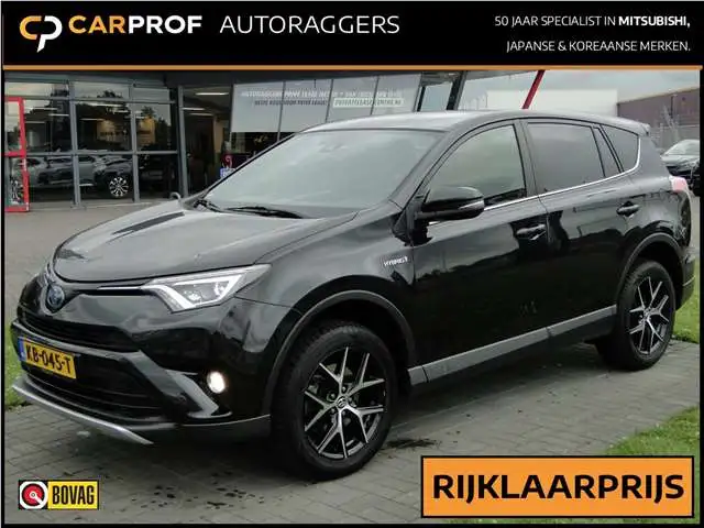 Toyota RAV4 2.5 Hybrid Style 2WD Style . Trekhaak . Navi . Cam