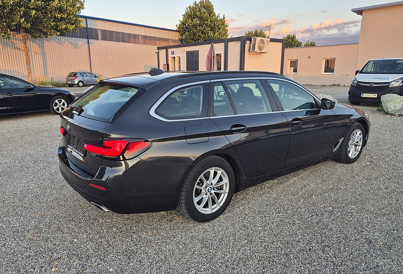 BMW 520 d  Touring Aut. — photo 9