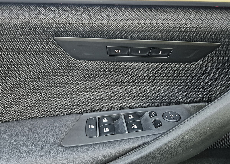 BMW 520 d  Touring Aut. — photo 14