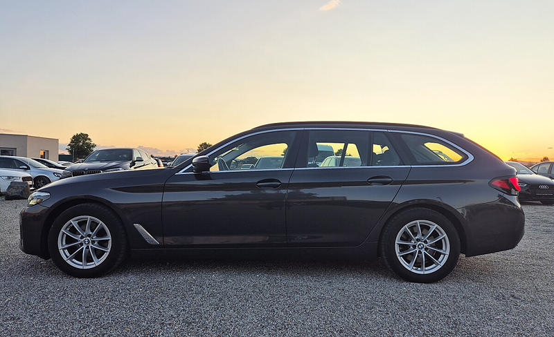 BMW 520 d  Touring Aut. — photo 6