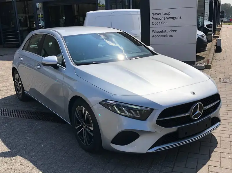 MERCEDES-BENZ Clasa A
