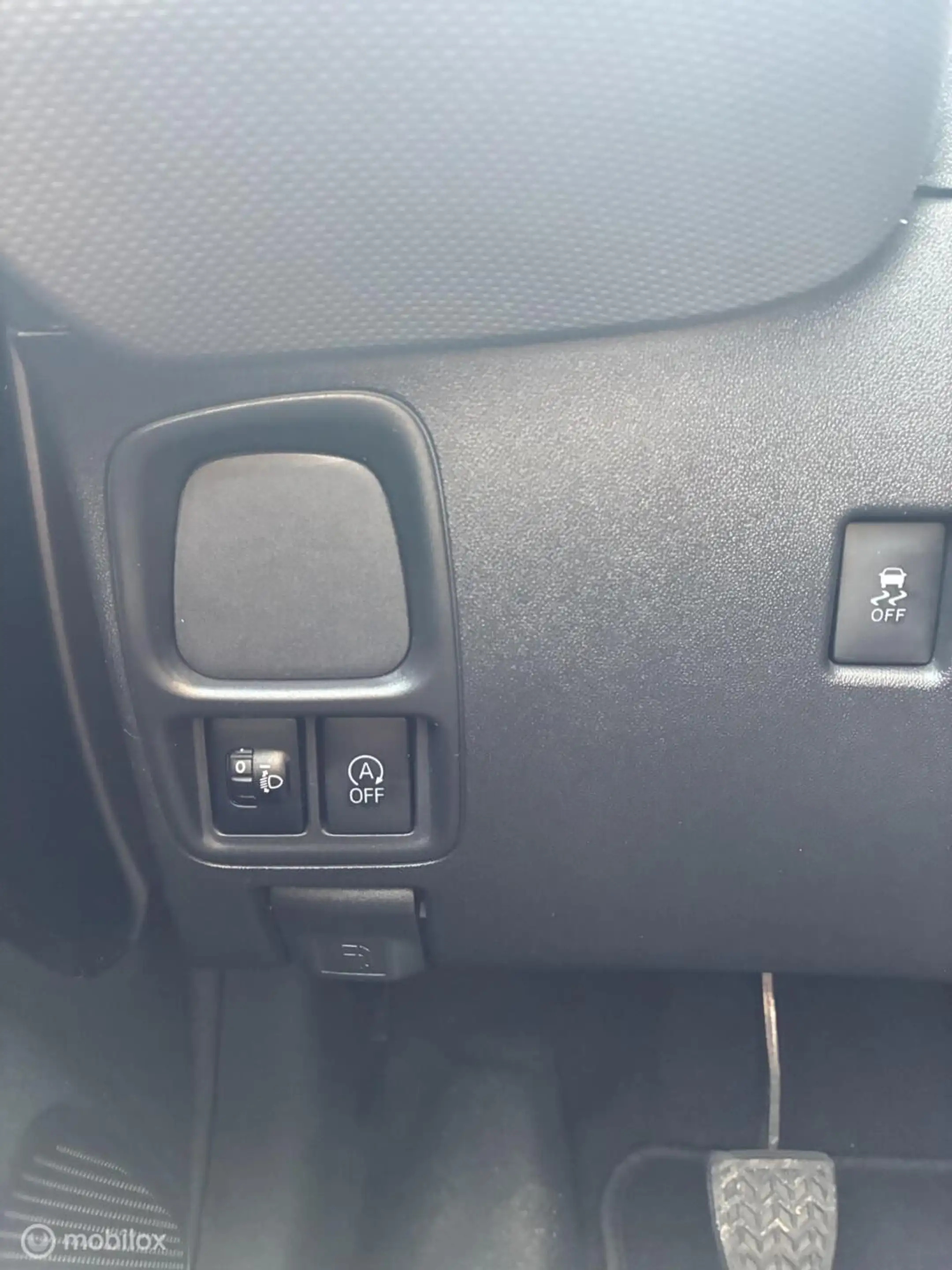 Peugeot 108 1.0 e-VTi Active | 5-deurs | 09/2021| Zwart | Airc — photo 24