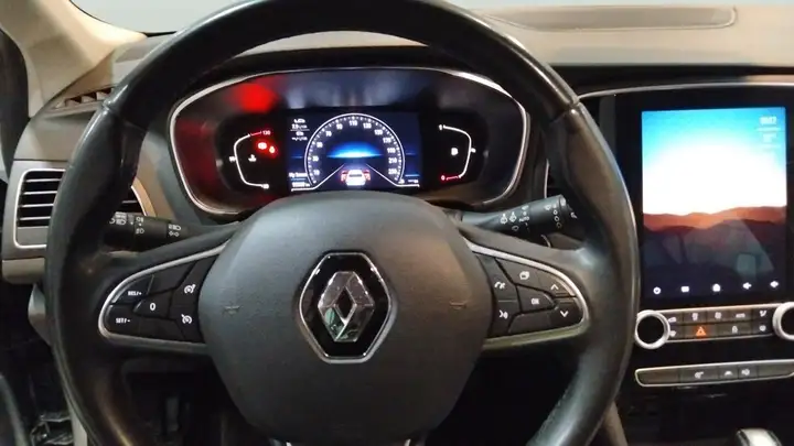 Renault Mégane 2022, foto 9