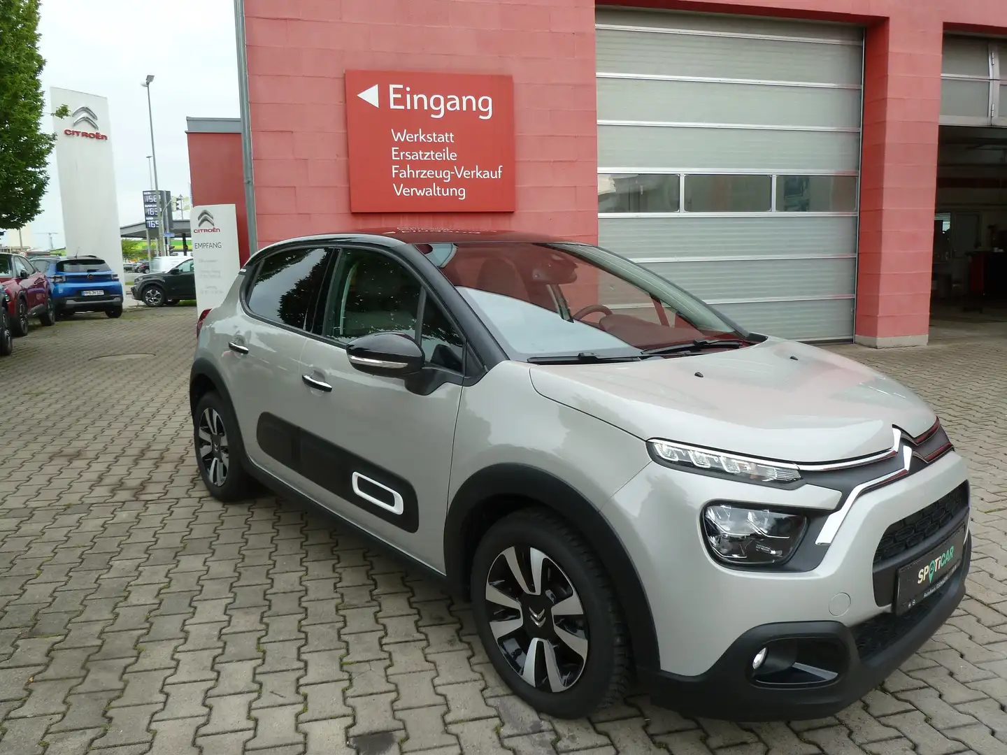 Citroen C3 Pure Tech 83 MAX Sitzheizung Kamera Navi Beige - 1
