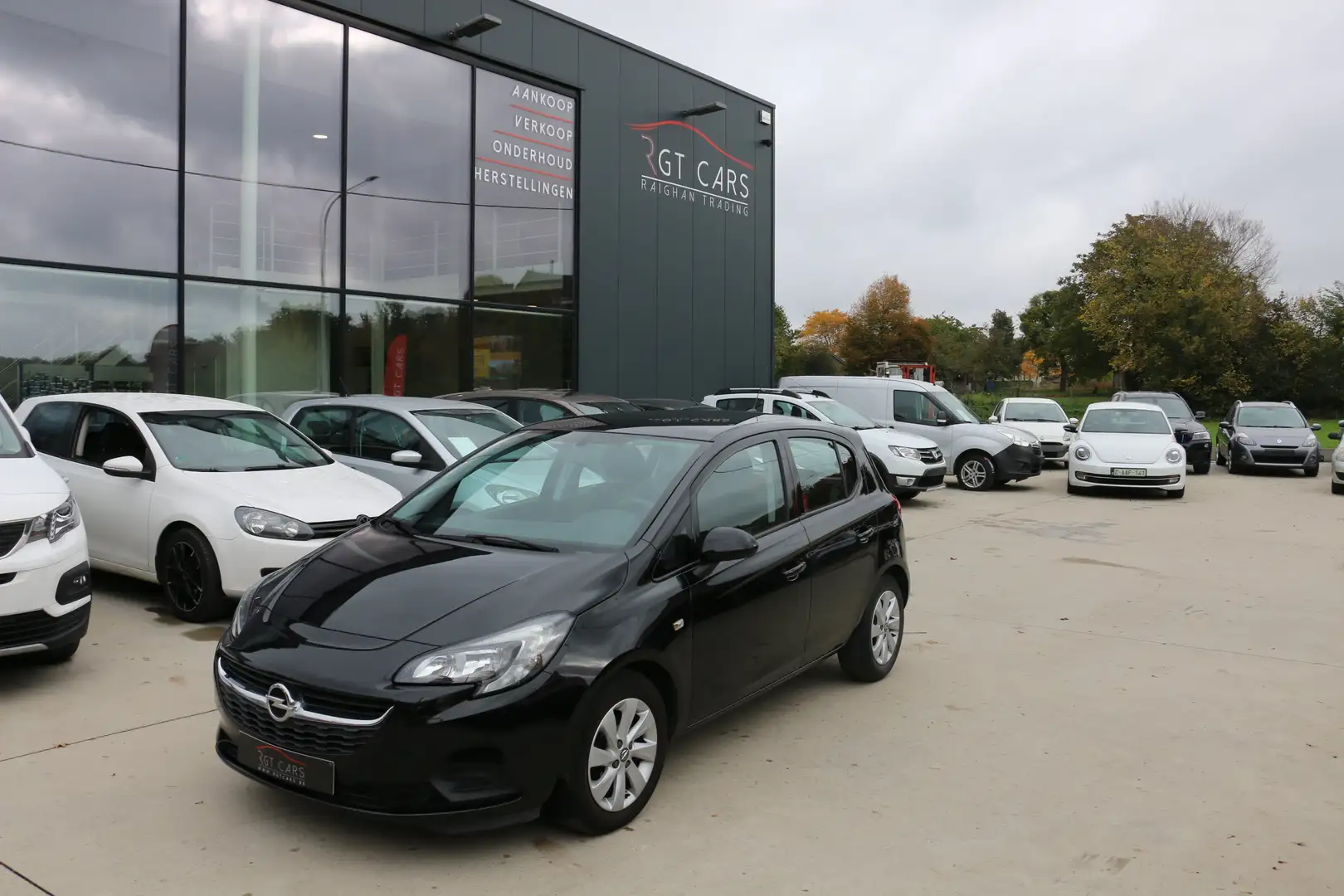 Opel Corsa Corsa 1.2 Innovation +1 JAAR GARANTIE TRAXIO Zwart - 2