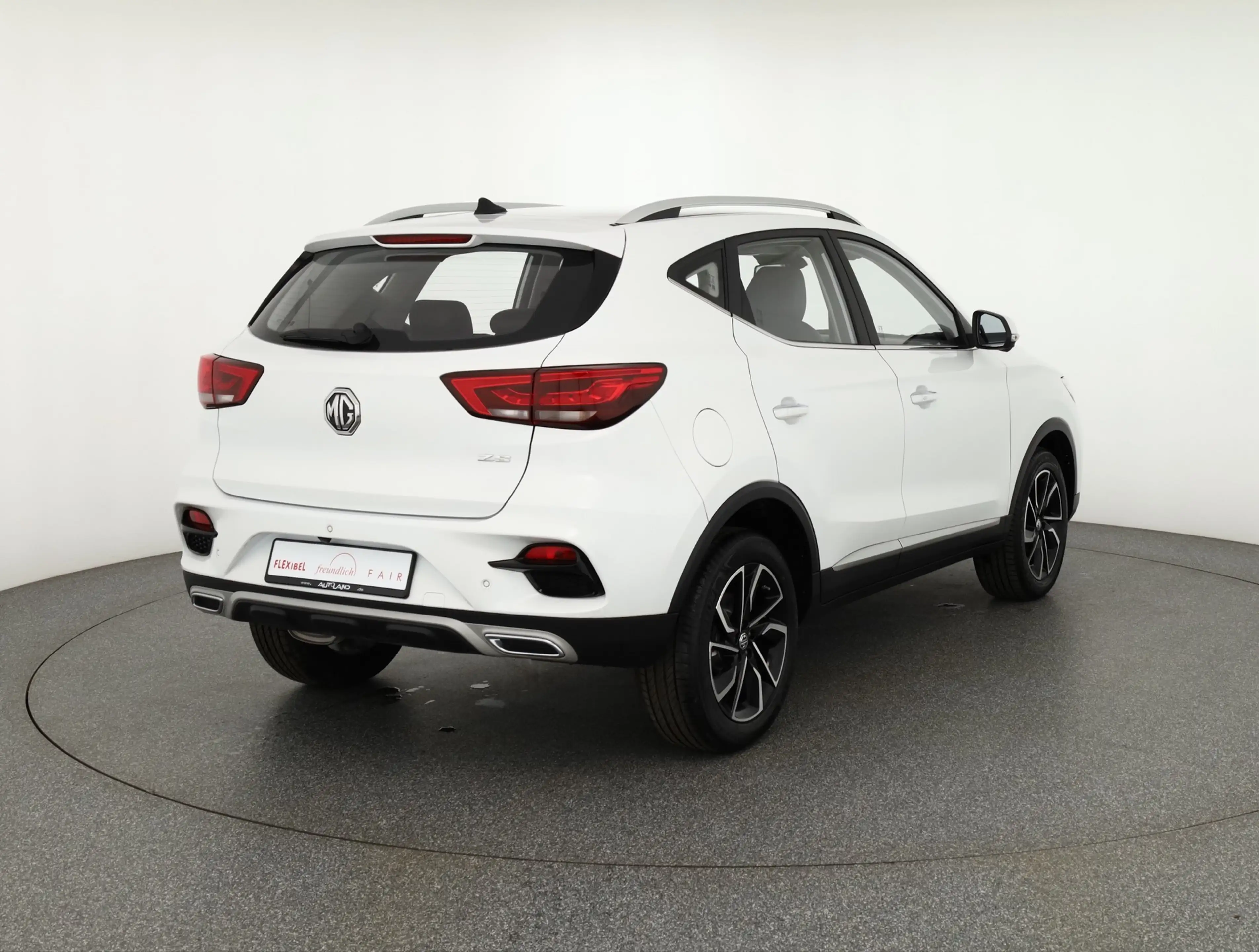 MG ZS 1.5 VTi Luxury — photo 5