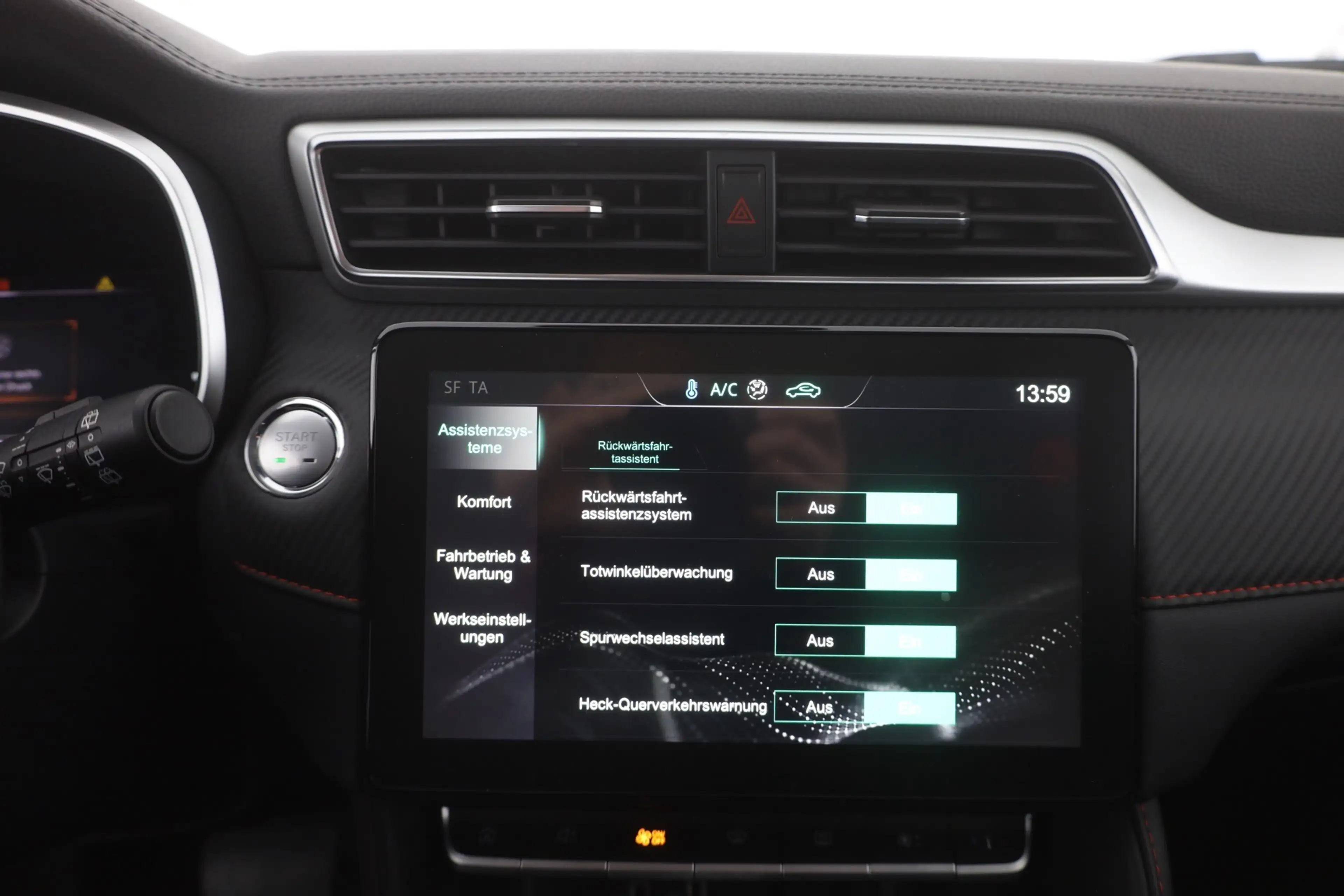 MG ZS 1.5 VTi Luxury — photo 11