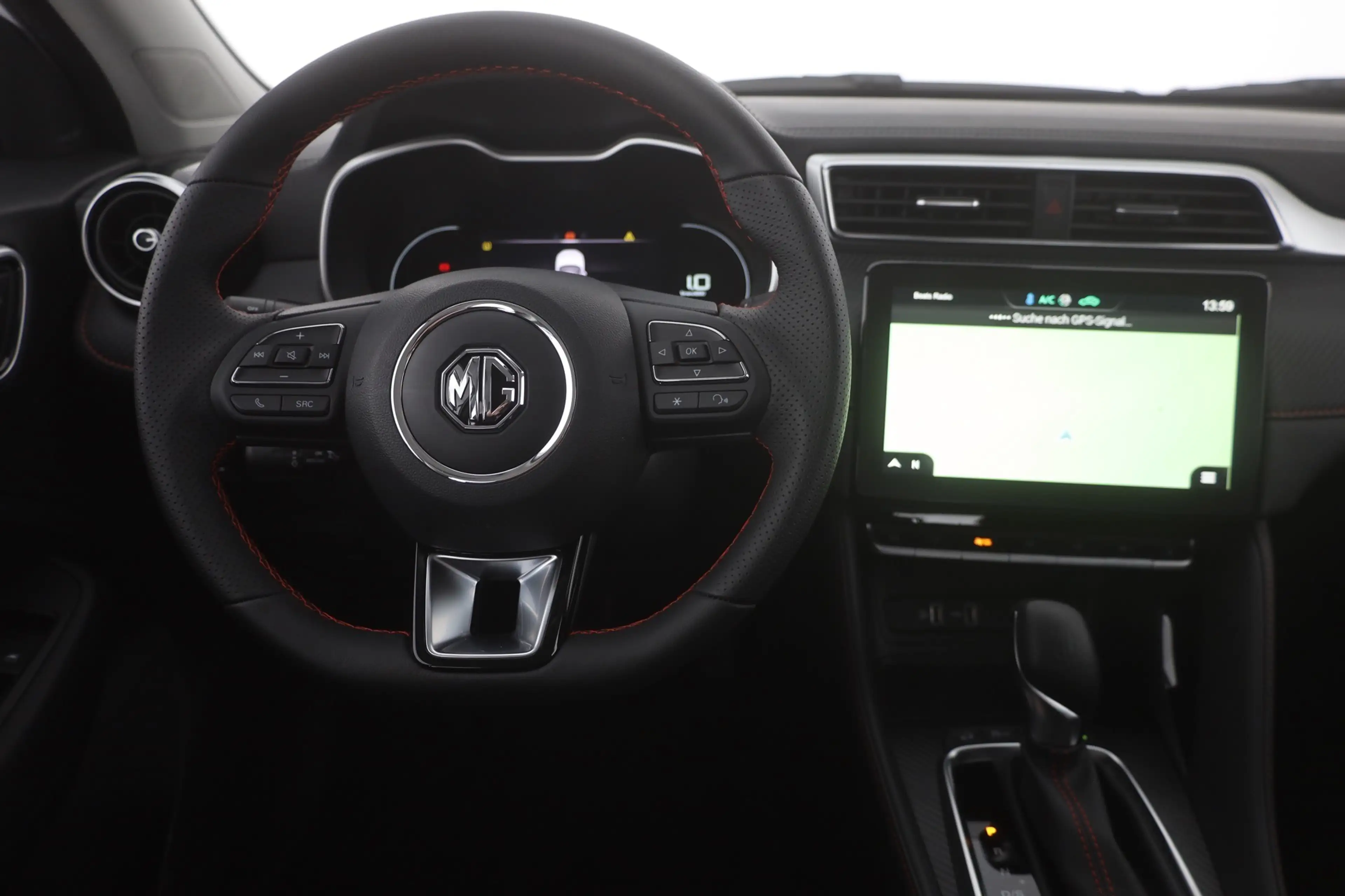 MG ZS 1.5 VTi Luxury — photo 10