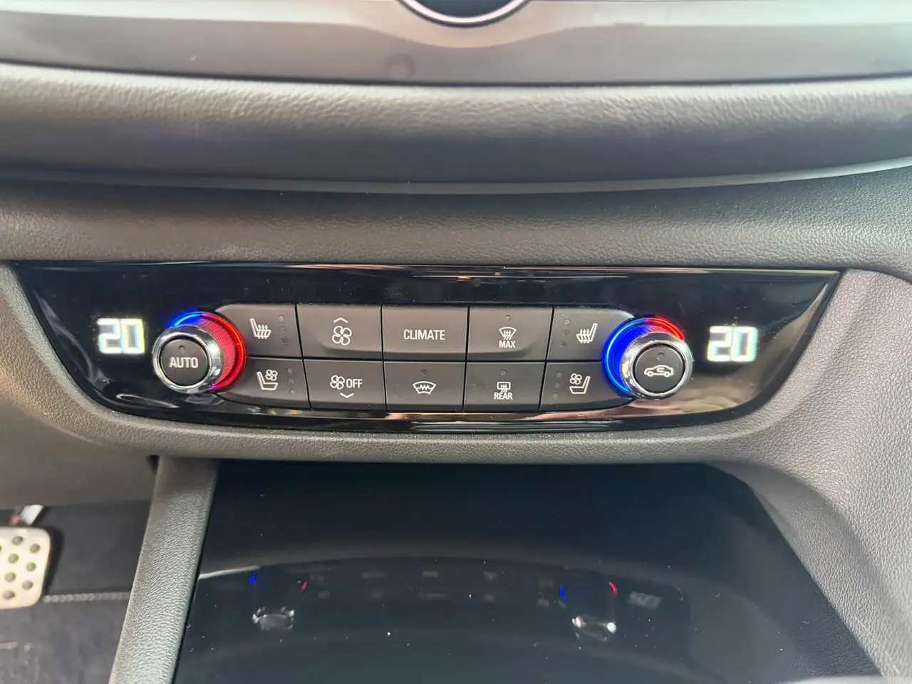 Opel Insignia B Grand Sport Ultimate, миниатюра 17