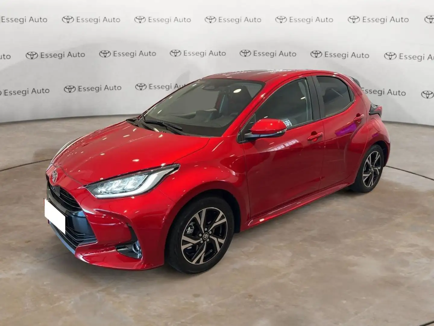 Toyota Yaris 1.5 Hybrid 5 porte Trend Rouge - 1