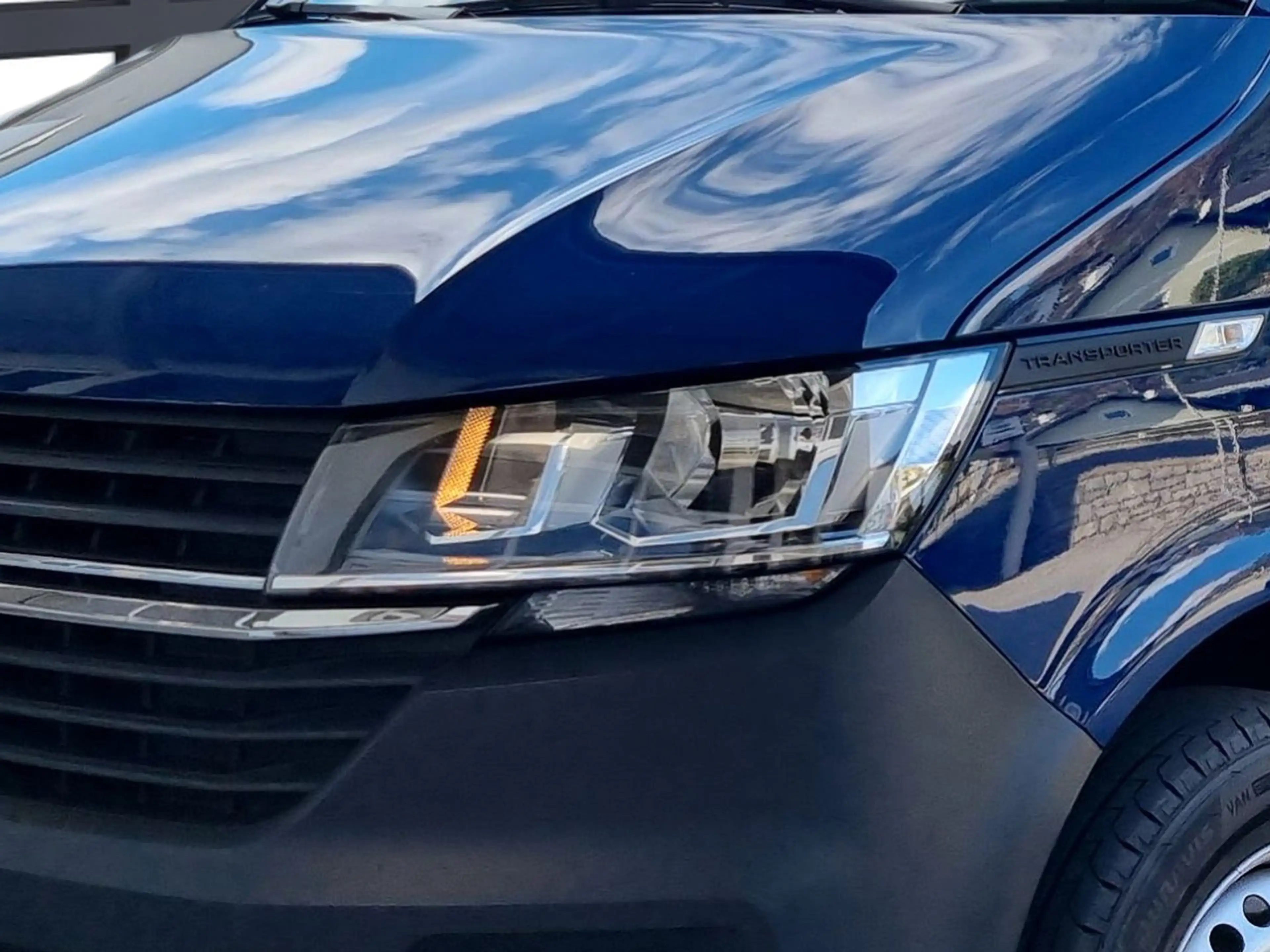 Volkswagen T6.1 Transporter Kombi LR TDI 4MOTION — photo 7