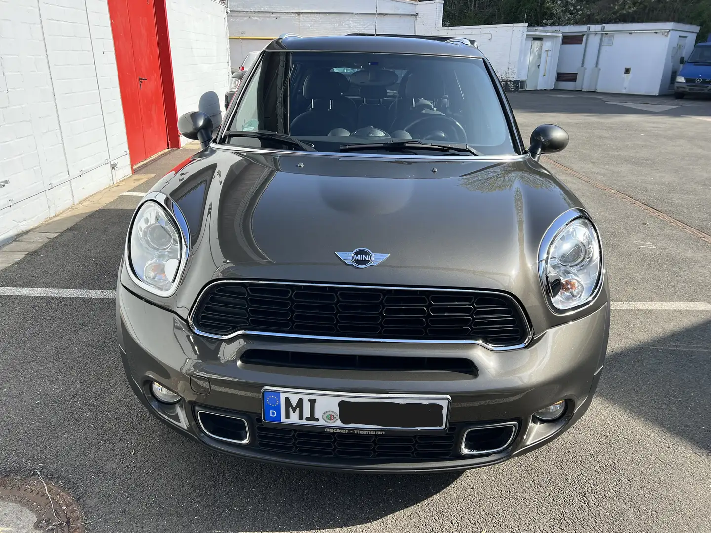 MINI Cooper SD Countryman MINI Cooper SD Countryman Autm. Navi Leder VOLL Gris - 2