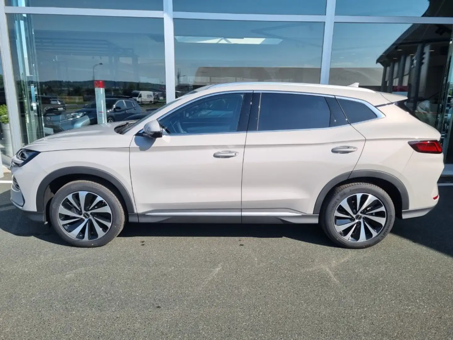 BYD Seal U Design Grigio - 2