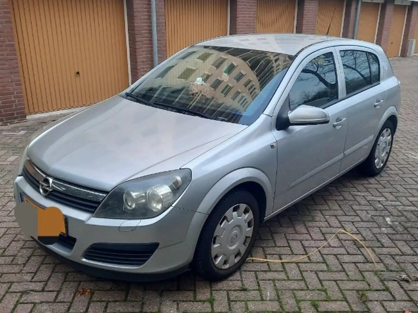 Opel Astra 1.4 Edition Zilver - 1