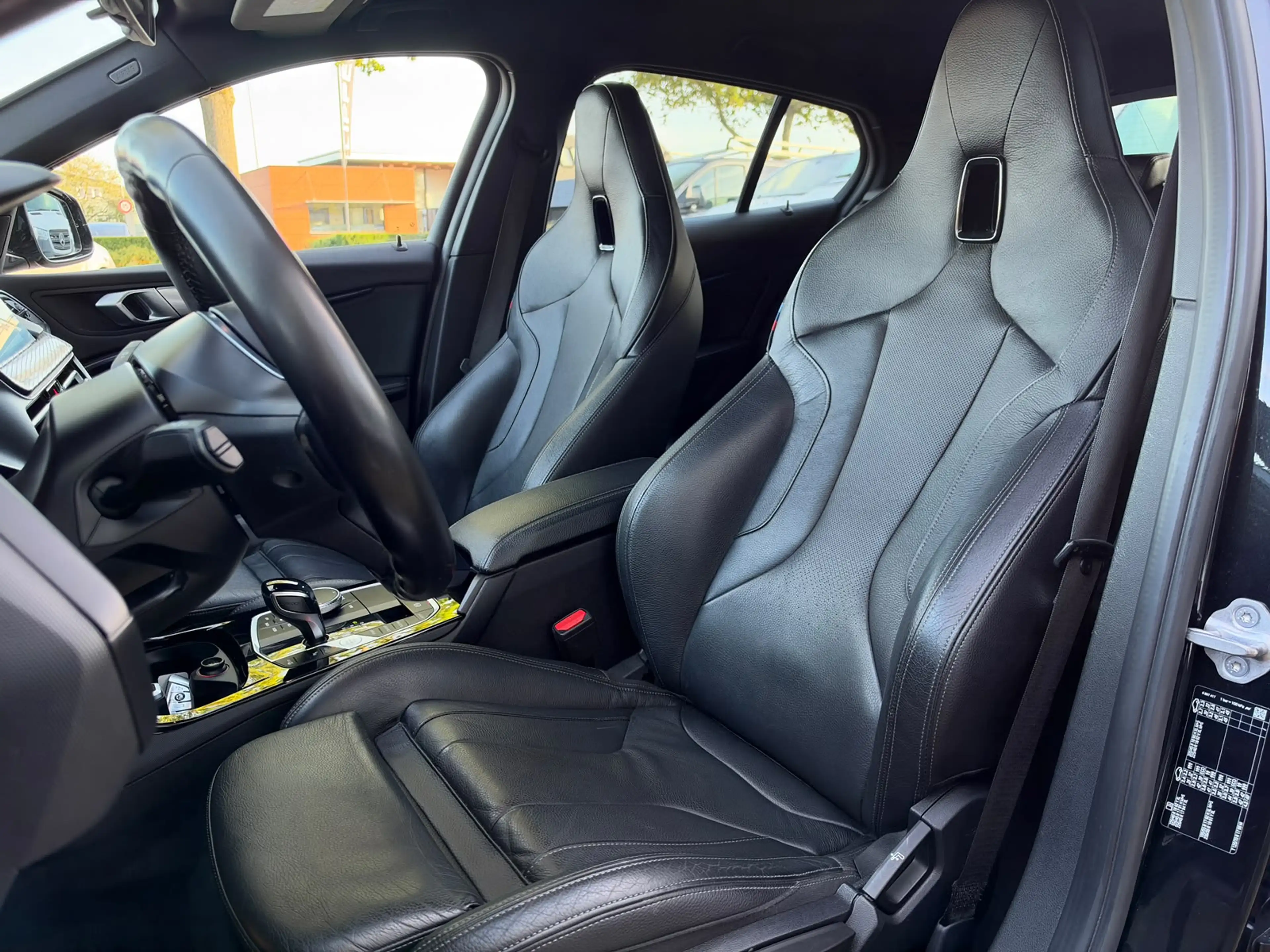 BMW 118 1-serie 118i Executive Edition | M Pakket | Sfeerv — photo 2